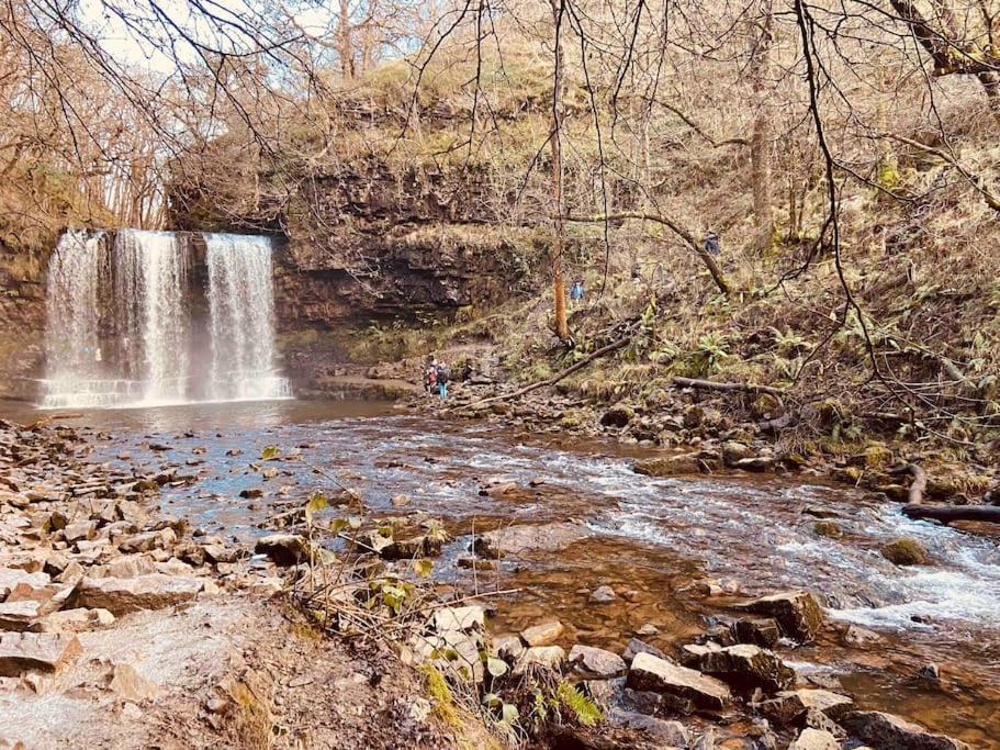 The Mill Stylish Rural Apartment With Beautiful Views Welsh Newton Common Eksteriør billede